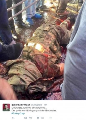 young_conscript_pow_lynched_by_turkish_thugs_400